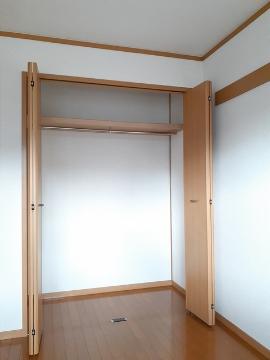 収納　クローゼット