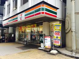 コンビニ　セブンイレブン日本橋T－CAT店（コンビニ）まで178m