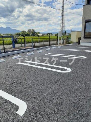 駐車場　高崎、前橋のお部屋探しはエンドスケープまで！お客様の理想お聞