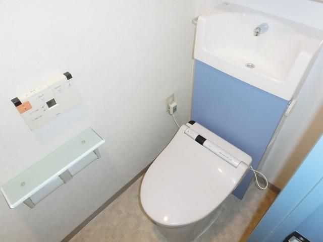 トイレ　★清潔感のあるトイレです★