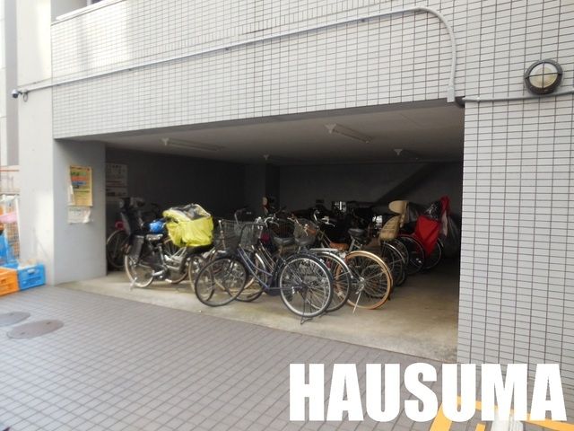 駐車場　駐輪場