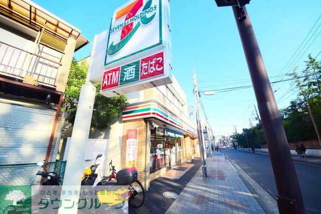 コンビニ　セブンイレブン横浜ビジネスパーク前店（コンビニ）まで720m
