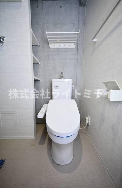 トイレ　?