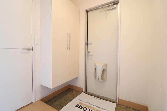 玄関　シンプルで使いやすい玄関です