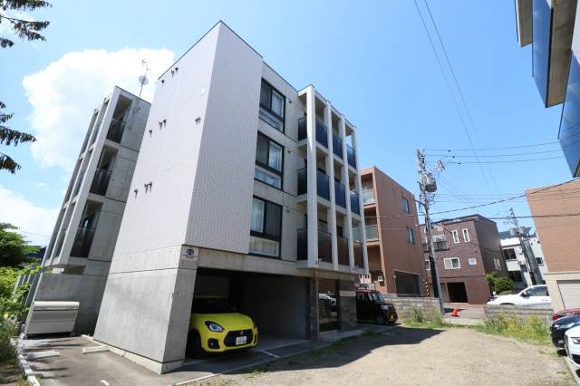 建物外観　デザイナーズマンション♪