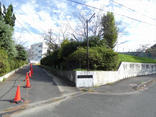 小学校　湖西市立鷲津小学校（小学校）まで1040m