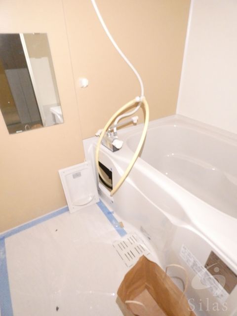 バス・シャワールーム　建築中