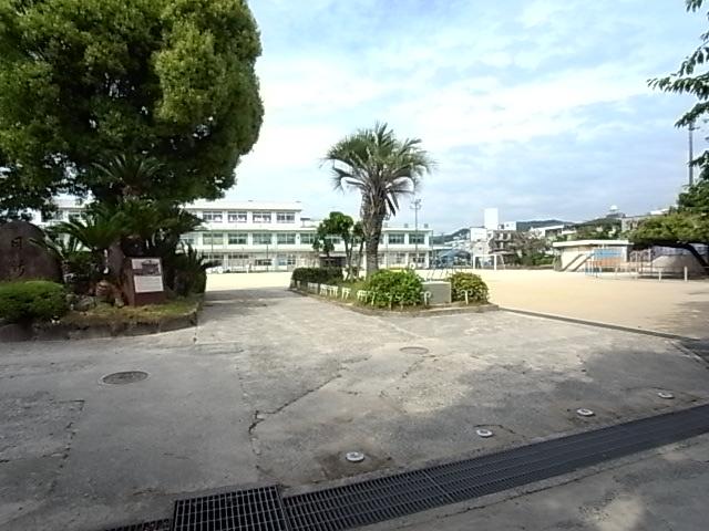 小学校　大芝小学校（小学校）まで195m