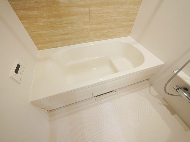 バス・シャワールーム　日々の暮らしに欠かせないお風呂です