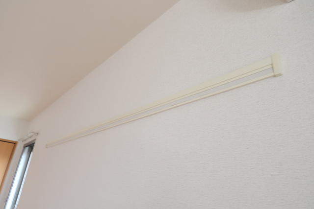 その他設備　ハンガー掛け