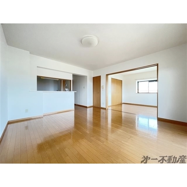 建物外観　ＬＤＫ