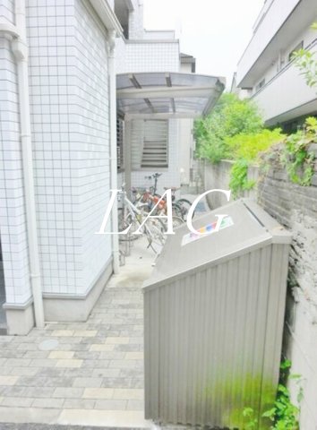 その他共有部分　共用ゴミ置き場です。