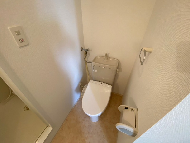 トイレ　トイレです。ウォシュレット付を探している方、おすすめです！