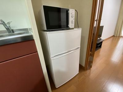 その他設備　電子レンジと冷蔵庫付いてます♪