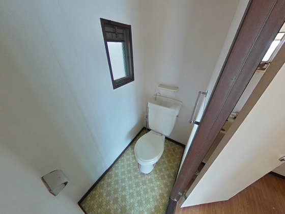 アーバンライフ八木のトイレ写真