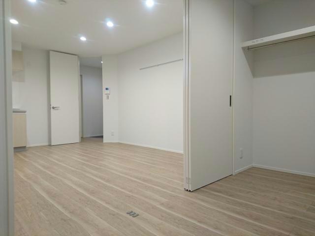 居室・リビング　※別部屋写真