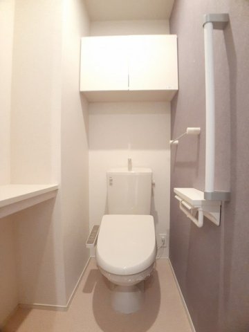 トイレ　トイレもきれいです