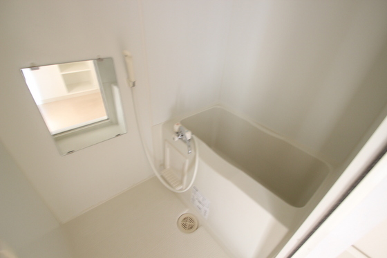 バス・シャワールーム　※別のお部屋の写真です。