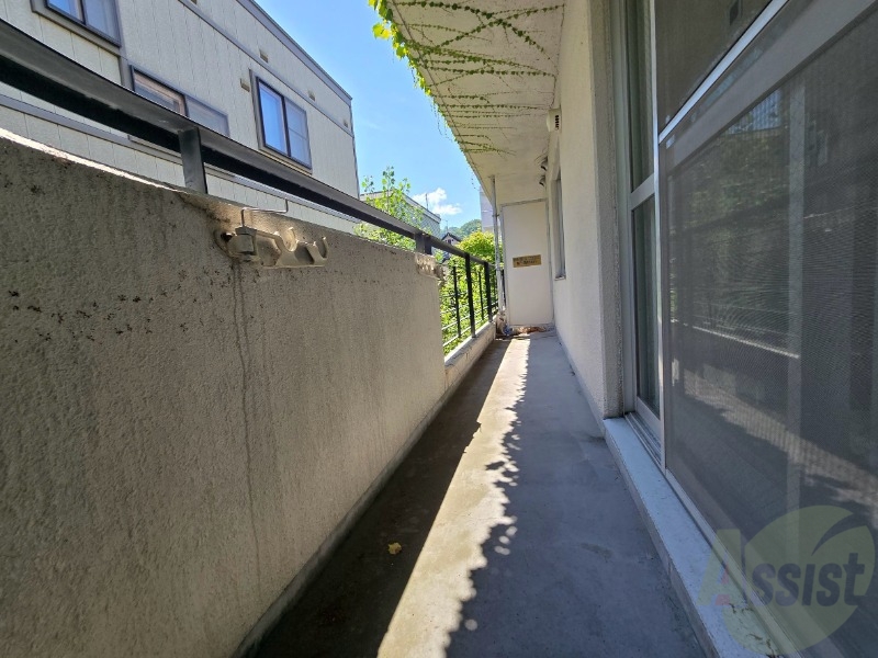 バルコニー　バルコニーが付いていますので一息ついてみてはいかがですか。