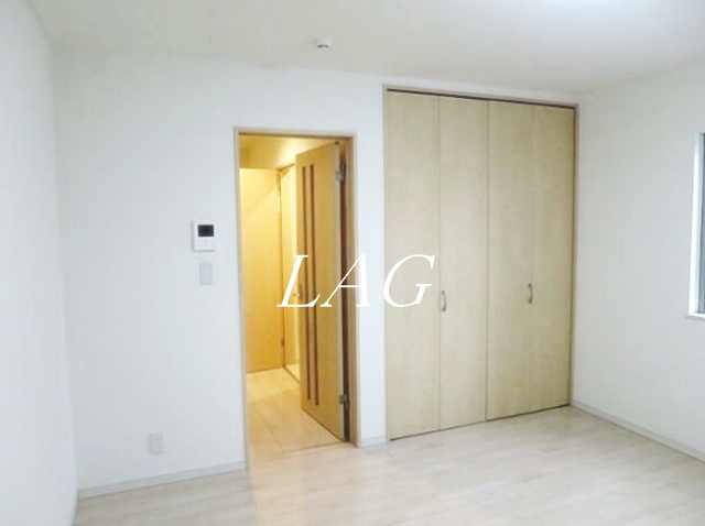 居室・リビング　洋室のお部屋です。