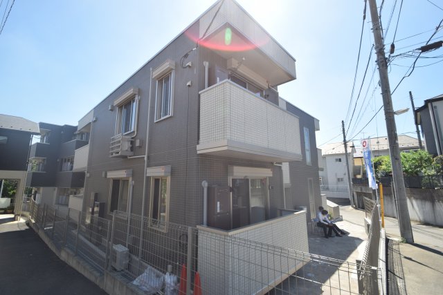 建物外観　閑静な住宅街です。