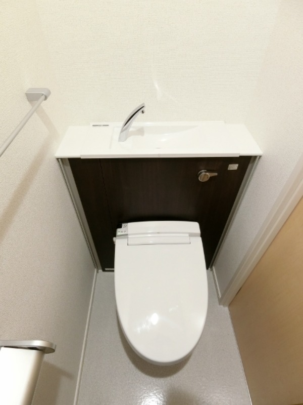 トイレ　図面と現状に相違がある場合には現状を優先