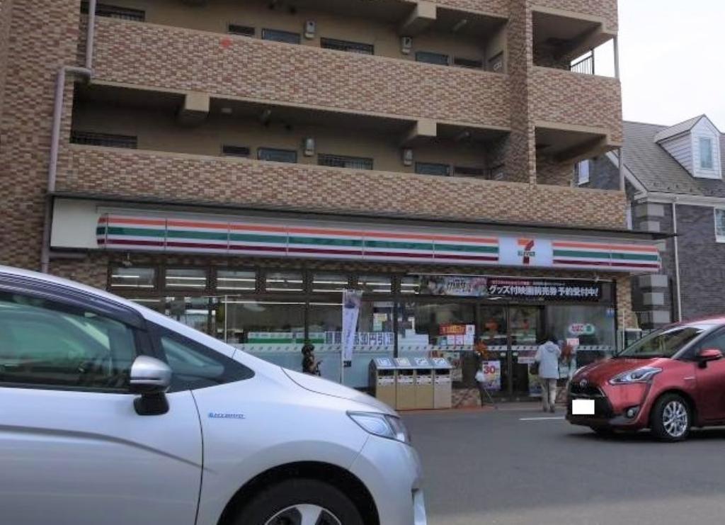 コンビニ　セブンイレブン仙台河原町店（コンビニ）まで287m