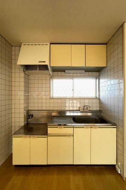 キッチン　※別号室参考写真