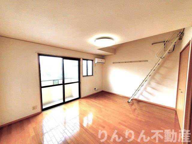 居室・リビング　おしゃれな居間です