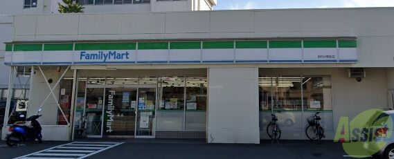 コンビニ　ファミリーマート伊丹中野西店（コンビニ）まで1700m