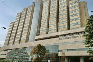 病院　国立国際医療研究センター病院（病院）まで493m