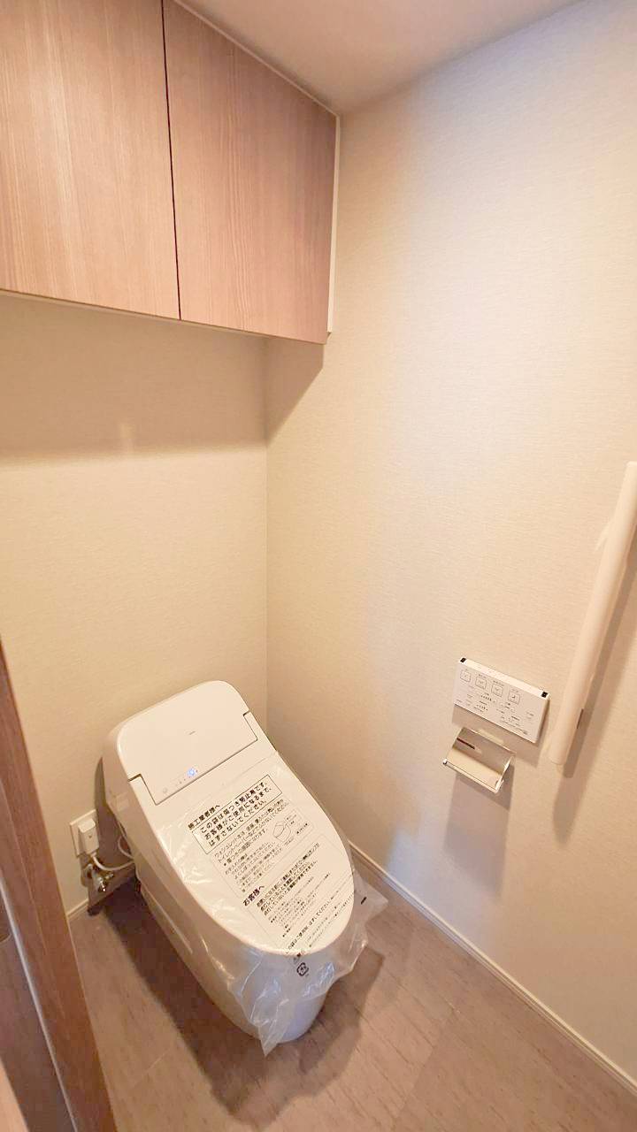 トイレ　※同物件別部屋参考写真です