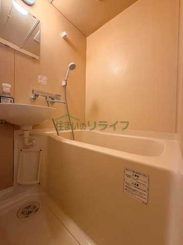 ダイヤモンドレジデンス新宿の外観写真