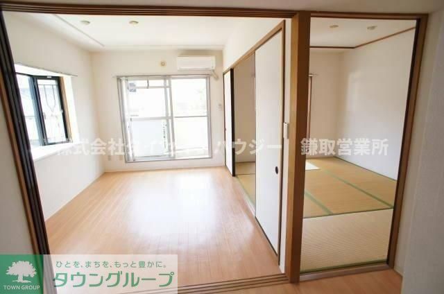 居室・リビング　お問合せはタウンハウジングまで！※現地待合わせ相談可能
