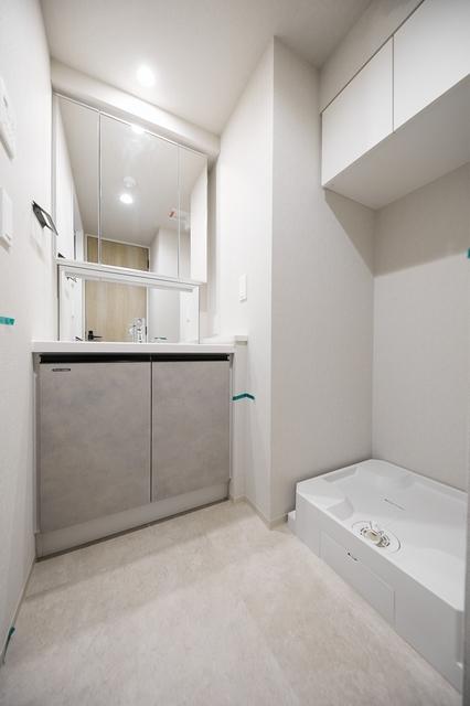 洗面設備　※写真は同タイプ住戸です。