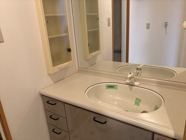 洗面設備　※別部屋参考写真※