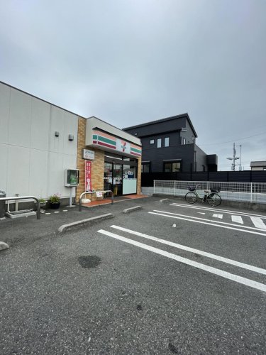 コンビニ　セブンイレブン 蘇我店（コンビニ）まで152m