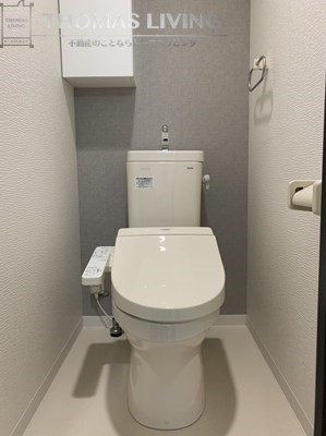 トイレ　※別号室の参考写真になります。