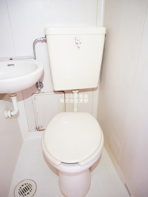 トイレ　清潔感ある洋式トイレです☆お掃除も楽々です！！