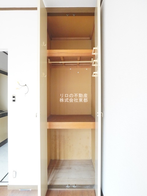 収納　奥行のある収納付です！増えがちな荷物をスッキリ収納できます！