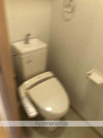 ＪＲ呉線 呉駅 徒歩4分 10階建 築19年のトイレ写真