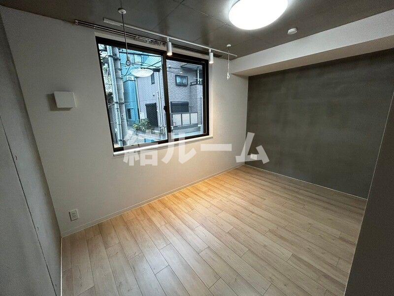 都営三田線 志村坂上駅 徒歩4分 4階建 築3年の居間写真