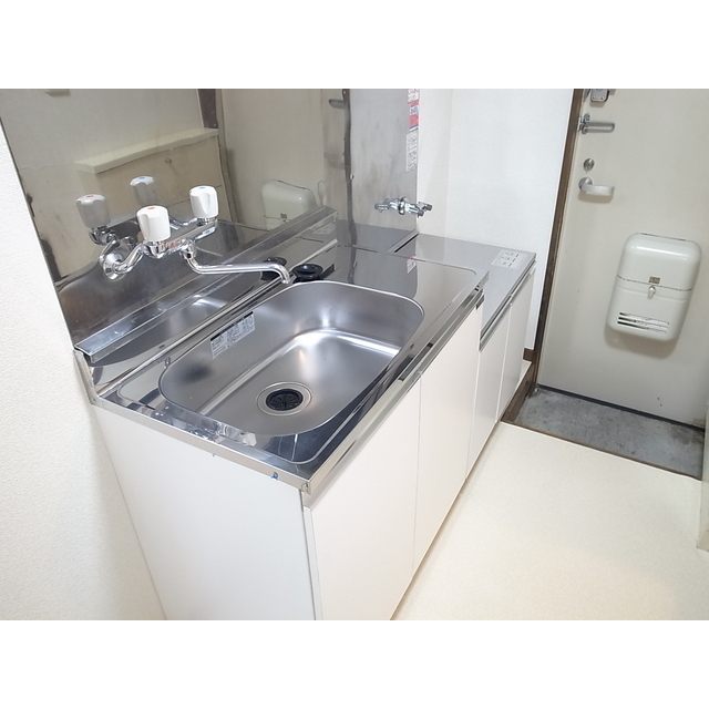 京王井の頭線 永福町駅 徒歩7分 2階建 築34年のキッチン写真
