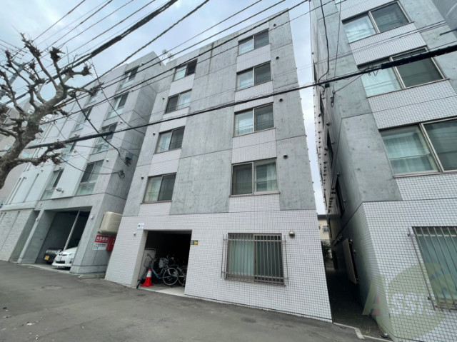 建物外観　札幌市中央区北五条西「ＲＡＧＵＳＡＮ５Ｗ１７Ａ」