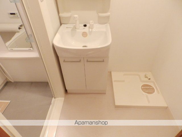 地下鉄鶴舞線 荒畑駅 徒歩10分 5階建 築20年の内装写真