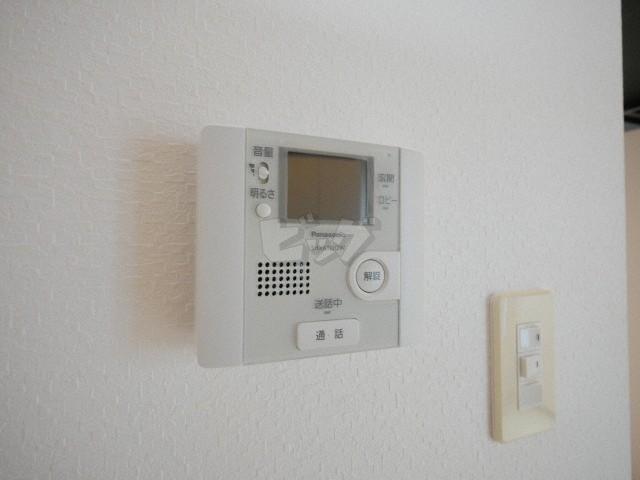 セキュリティ　モニター付きインターホン完備しています♪