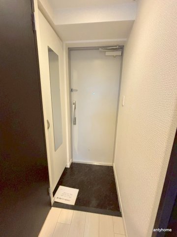フォレストガーデン成育2の玄関写真