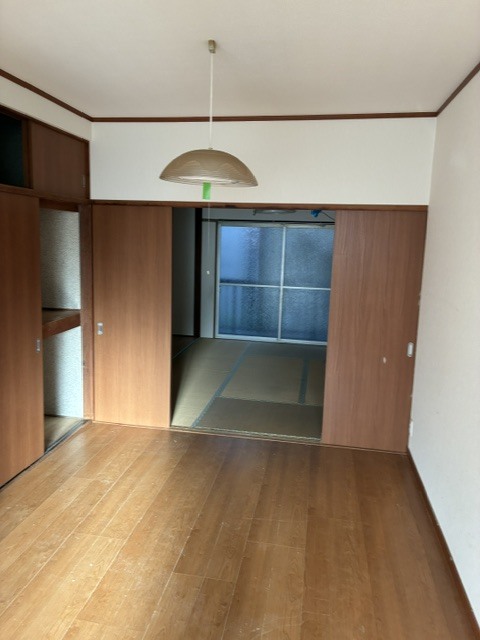 寿マンションの居間写真