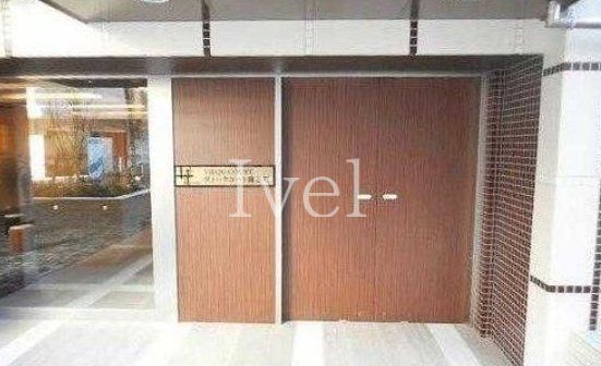建物外観　エントランス