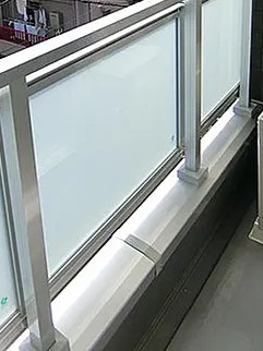ＪＲ中央線 三鷹駅 徒歩13分 3階建 築7年の内装写真
